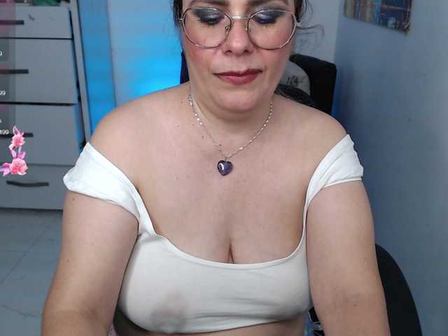 Nuotraukos Diva-milf #let's have a great time