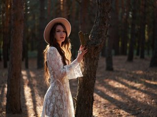 Erotinis vaizdo pokalbis ShineShyness