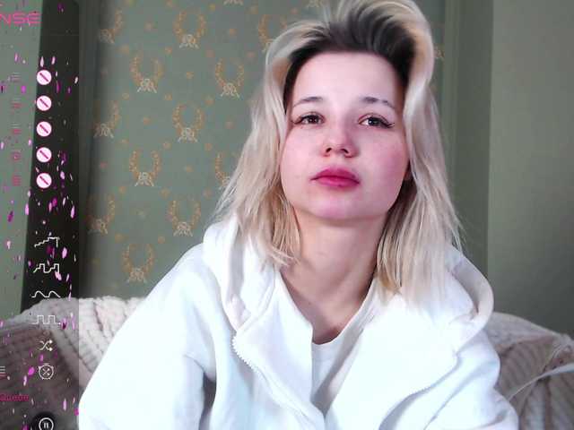 Transliacijos ekrano nuotraukos nicoleblonde
