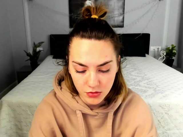 Transliacijos ekrano nuotraukos ShinySara