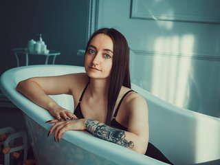 Erotinis vaizdo pokalbis ShiroHeby