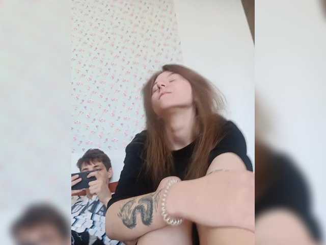 Transliacijos ekrano nuotraukos ShowMeMemasiki