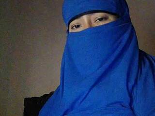 Erotinis vaizdo pokalbis SHREE-ROY1