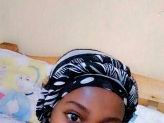 Erotinis vaizdo pokalbis Shriex-cutie