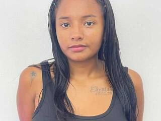 Erotinis vaizdo pokalbis shuri-18