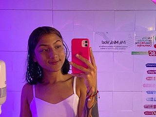 Erotinis vaizdo pokalbis shycumdumpster