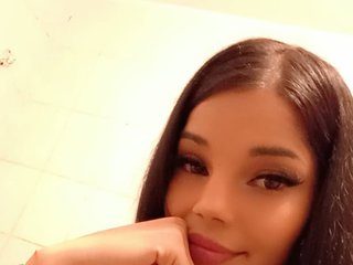 Erotinis vaizdo pokalbis SierraSparks