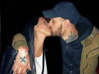 Erotinis vaizdo pokalbis RocketRabbits