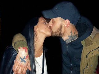 Erotinis vaizdo pokalbis RocketRabbits