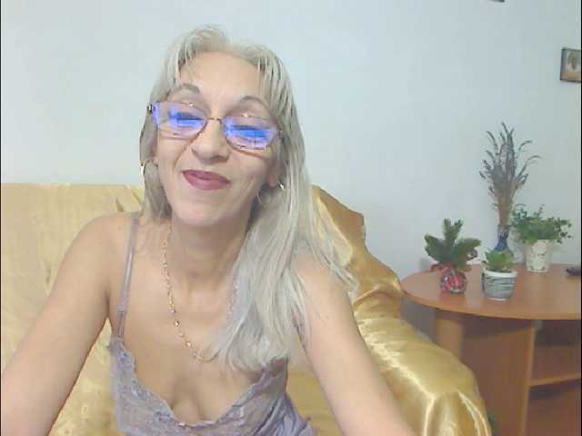 Nuotraukos siminafoxx4u will be here full naked and spread pussy-150, or all in pvt or group
