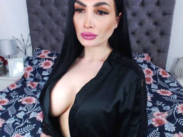 Transliacijos ekrano nuotraukos Sindydolly