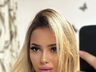 Erotinis vaizdo pokalbis SinfullKitten