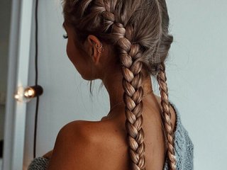 Erotinis vaizdo pokalbis SinlessAngel