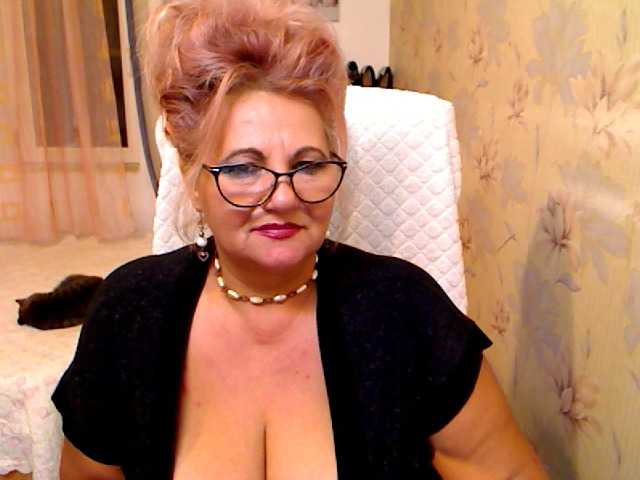 Transliacijos ekrano nuotraukos sinwoman