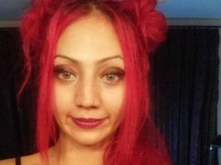 Erotinis vaizdo pokalbis Sisigirlsqrt