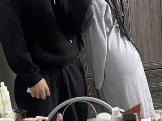 Erotinis vaizdo pokalbis Sladkiiaaa