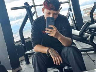 Erotinis vaizdo pokalbis slut-tom1