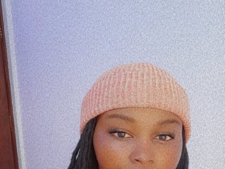 Erotinis vaizdo pokalbis Smilingface