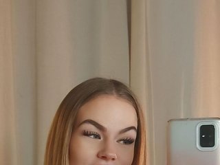 Erotinis vaizdo pokalbis SnowwBarbie