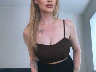 Erotinis vaizdo pokalbis SofiaRay