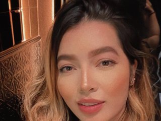 Erotinis vaizdo pokalbis sofihill