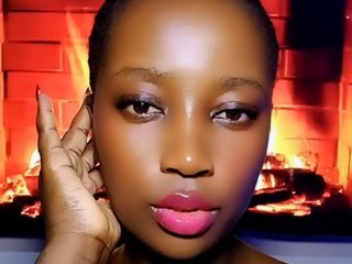 Erotinis vaizdo pokalbis SoniaBella