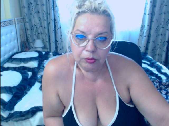 Transliacijos ekrano nuotraukos SonyaHotMilf