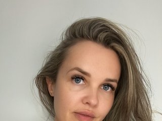 Erotinis vaizdo pokalbis Sonyaxbelle