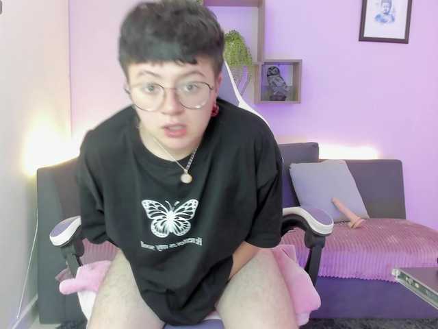 Transliacijos ekrano nuotraukos SOPHIA-JONES