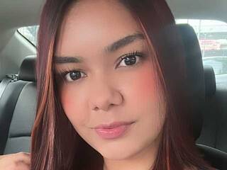 Erotinis vaizdo pokalbis Sophia-miller15