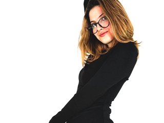 Erotinis vaizdo pokalbis SophieDesire