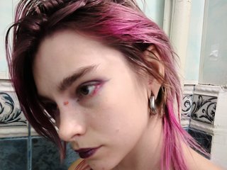 Erotinis vaizdo pokalbis SophieHard