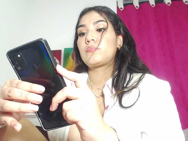Transliacijos ekrano nuotraukos SophieMillerr