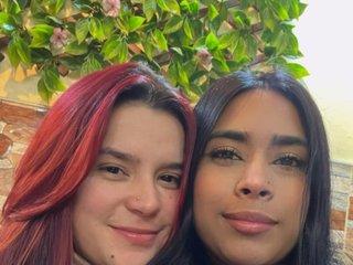 Erotinis vaizdo pokalbis space-twinss