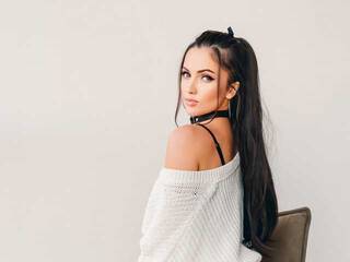 Erotinis vaizdo pokalbis disparate_by_Nika