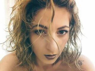 Erotinis vaizdo pokalbis SquirtHayley