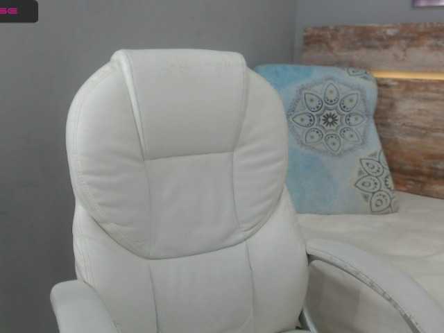 Transliacijos ekrano nuotraukos StaceySanto