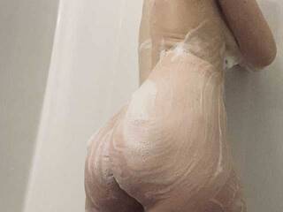 Erotinis vaizdo pokalbis Milsoo