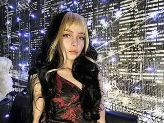 Erotinis vaizdo pokalbis StephaniMarmi