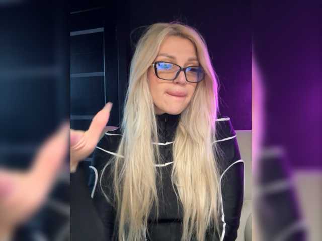 Transliacijos ekrano nuotraukos CyberWhore111