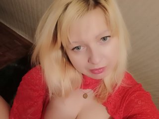 Erotinis vaizdo pokalbis Sukie-Sukie