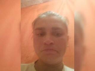 Erotinis vaizdo pokalbis Suzka007