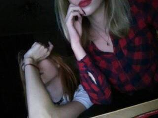 Erotinis vaizdo pokalbis sVINkipepe