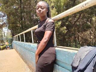 Erotinis vaizdo pokalbis sweet-cute