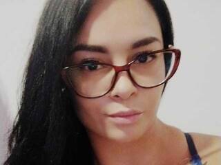 Erotinis vaizdo pokalbis Sweet-Gold81