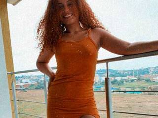 Erotinis vaizdo pokalbis sweet-kariii