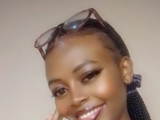 Erotinis vaizdo pokalbis sweetally