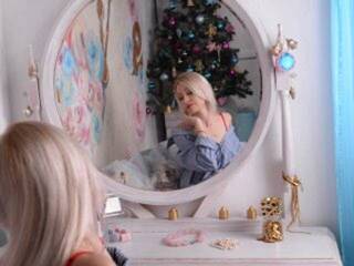 Erotinis vaizdo pokalbis sweetangel28