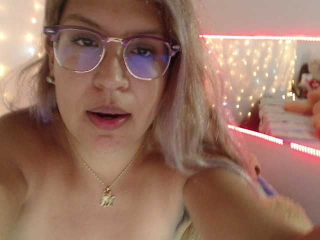 Nuotraukos SweetBarbie the sugar princess fill her body with cream and her creamy hairy pussy explode with squirt! /hairy pussy close 50 !! squirt 222/ snap 100 / lovense in ass / anal in pvt/ cum 100 #latina #bigboobs #18 #hairy #teen #squirt #cum #anal #lovense #Cam2CamPri