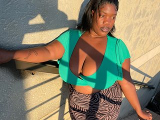 Erotinis vaizdo pokalbis Sweetbedroomeyes1